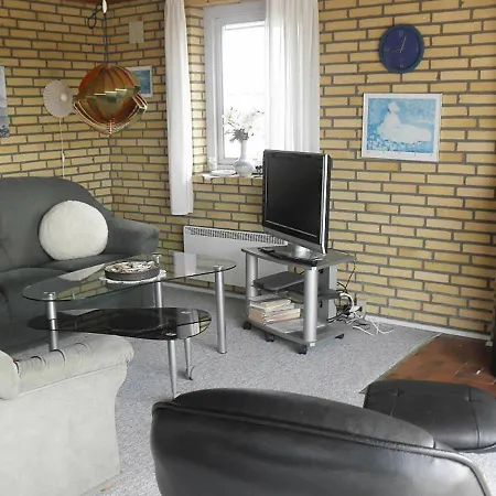 Three-bedroom Holiday In Henne 6 Holiday home *